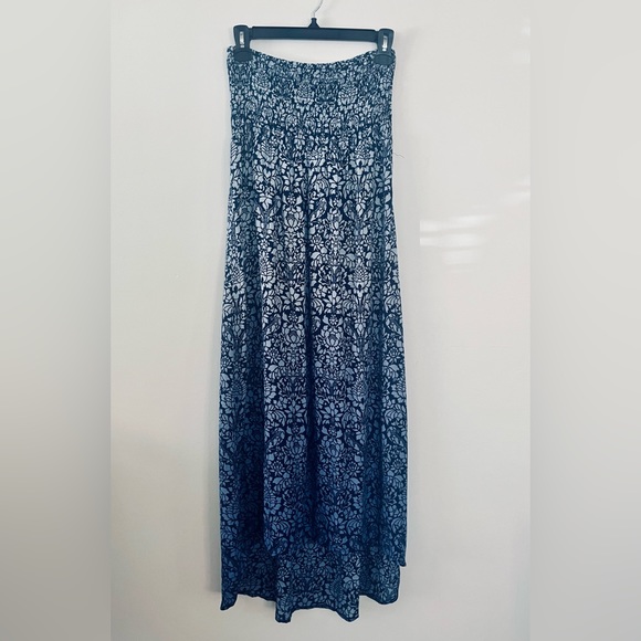 h&m blue strapless dress Ladies - Light Blue Bandeau Maxi Dress - Size: XS
